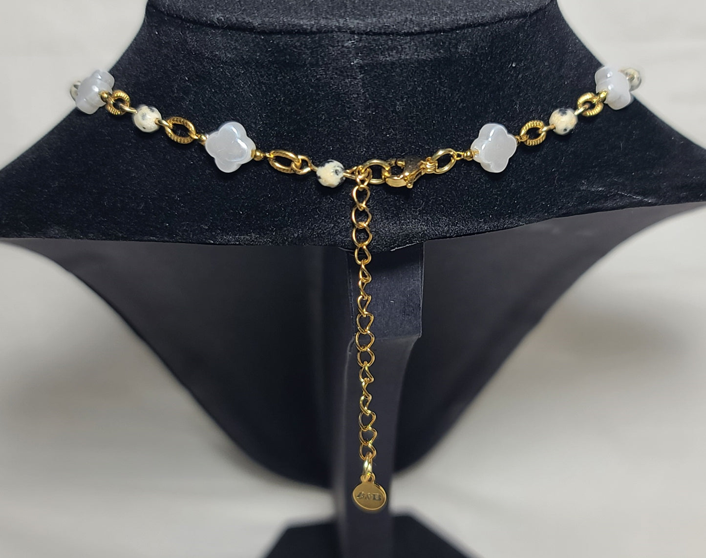 Speckled Dalmatian & Faux Pearl Clover Necklace Everyday Gold Stainless Steel Adjustable 17.5"–20"