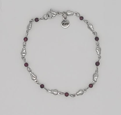 Romantic Boutique Stainless Steel Rose & Garnet Bracelet