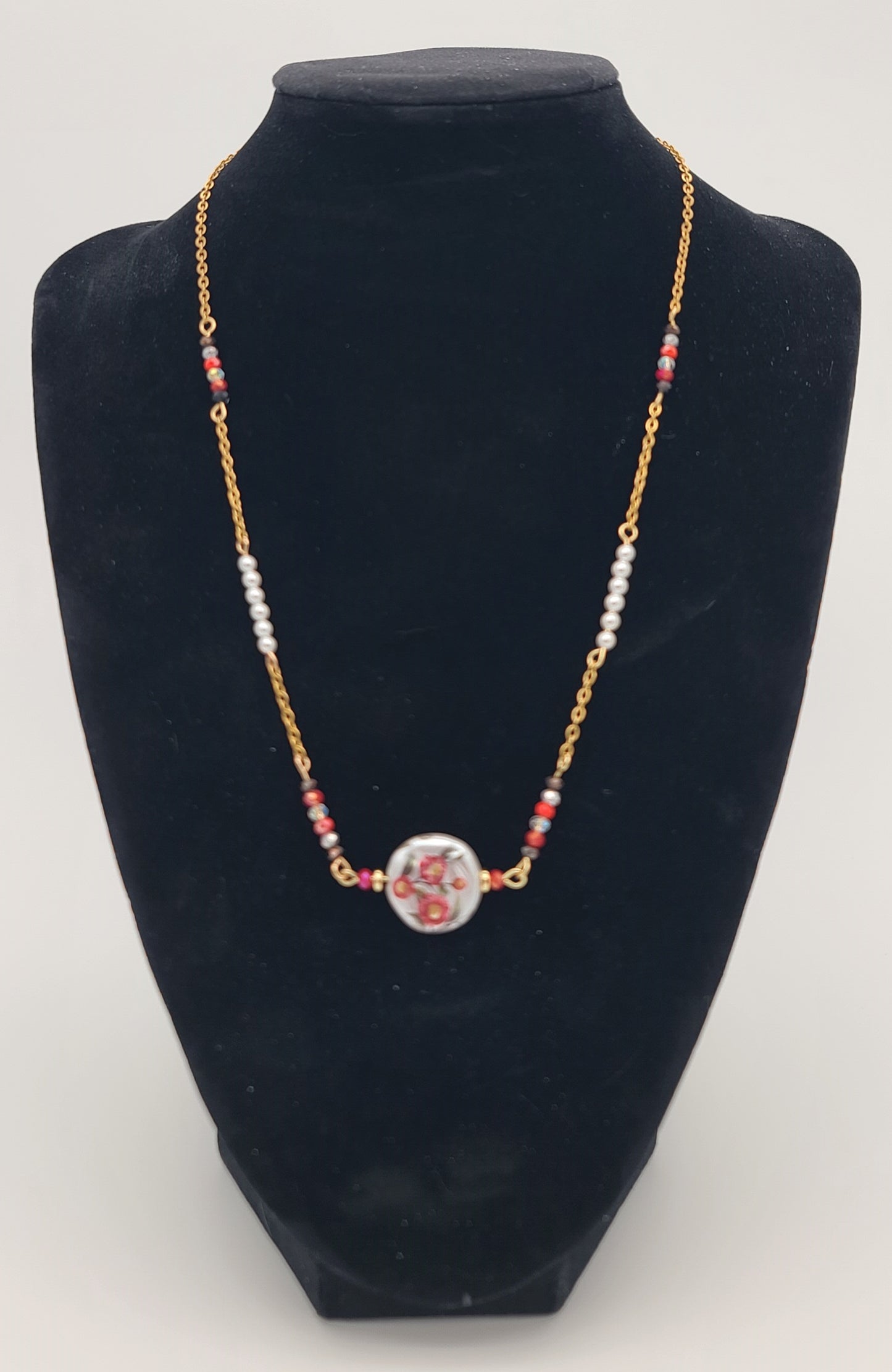 Floral Bead with Faceted Red Bead & Shell Pearl Gold Stainless Steel Chain Necklace