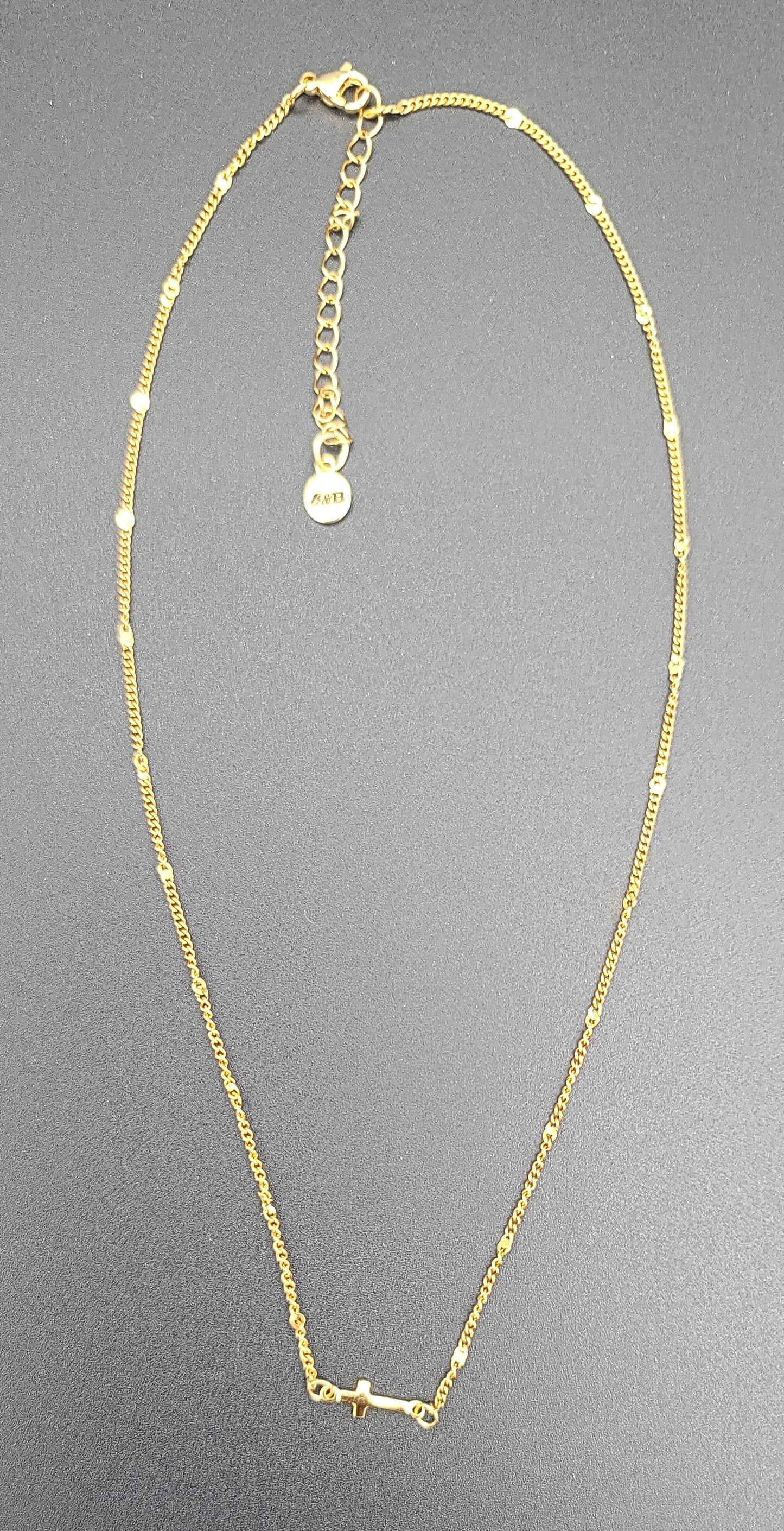 Horizontal Cross Minimal Twisted Curb with Round Flat Sequin Stations Necklace in Gold Stainless Adjustable 16–18"