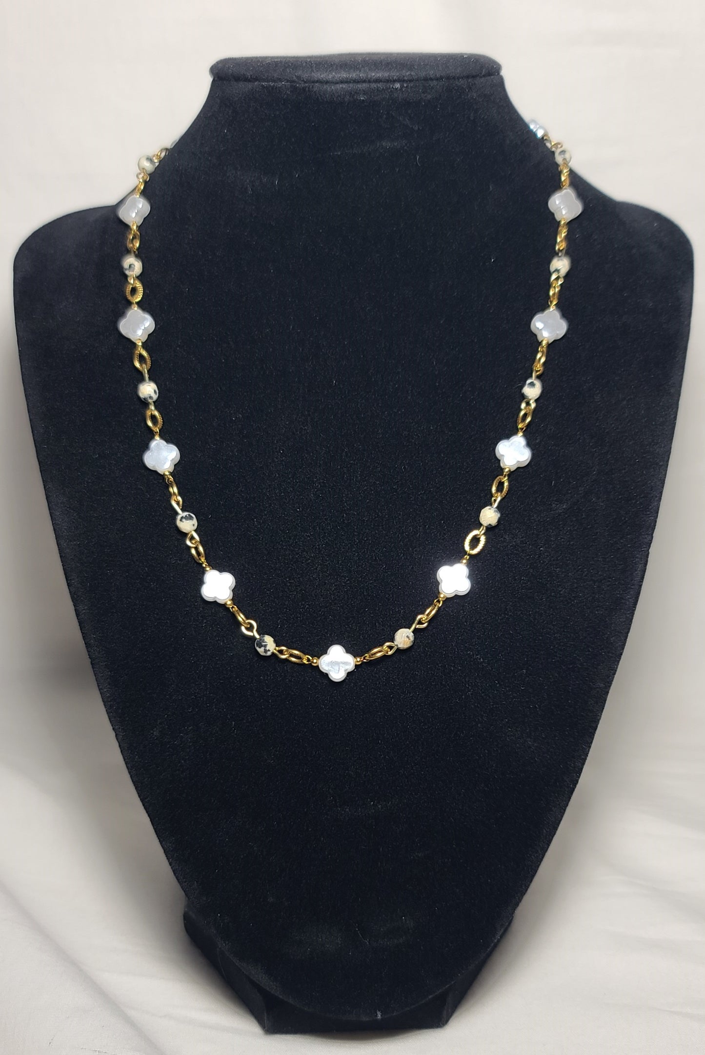 Faux Pearl Clover & Dalmatian Bead Set, Adjustable 17.5 - 20" Necklace, 7.25" Bracelet, 1.25" Earrings