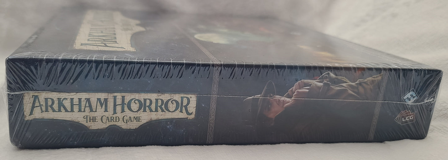 Arkham Horror The Card Game, Base Game by Fantasy Flight Games 2016 New!!!