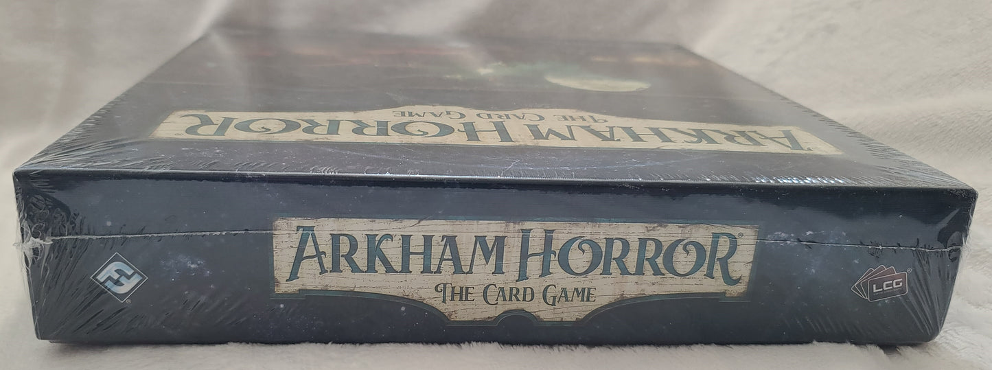 Arkham Horror The Card Game, Base Game by Fantasy Flight Games 2016 New!!!