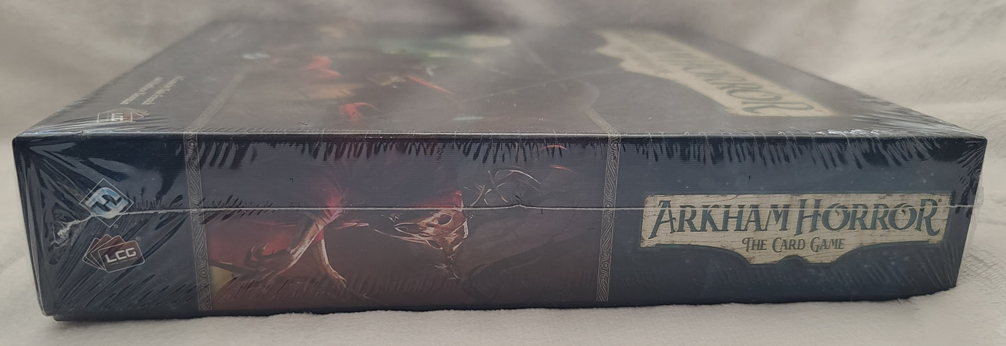 Arkham Horror The Card Game, Base Game by Fantasy Flight Games 2016 New!!!
