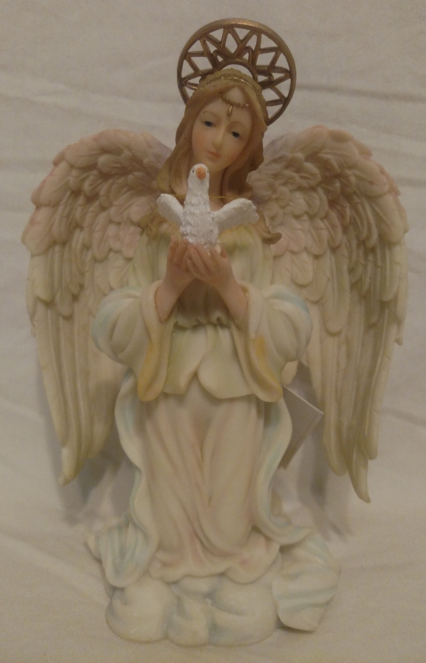 House of Lloyd Christmas Around the World Embracing Faith Angel Serena Figurine