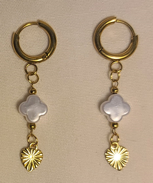 Clover & Sunburst Heart Hinged Huggie Hoop Earrings Gold-Toned Stainless Steel 1.5"