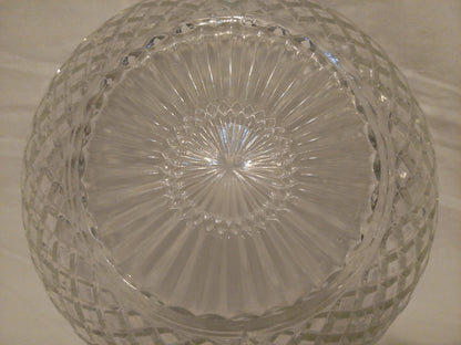 8 Inch Vintage Pressed Glass Serving Bowl, Diamond Lattice & Starburst Design