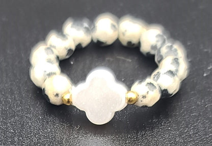 Speckled Dalmatian Bead with Faux Pearl Clover Stretch Fit Ring 6.25 – 9