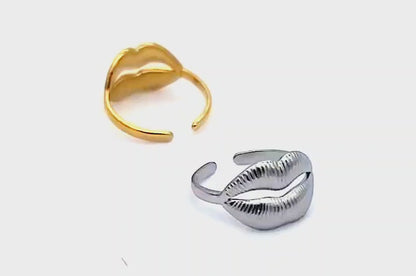 The Kiss of Steel Lip Ring (Gold or Silver)